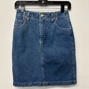 Vintage denim midi skirt 💙